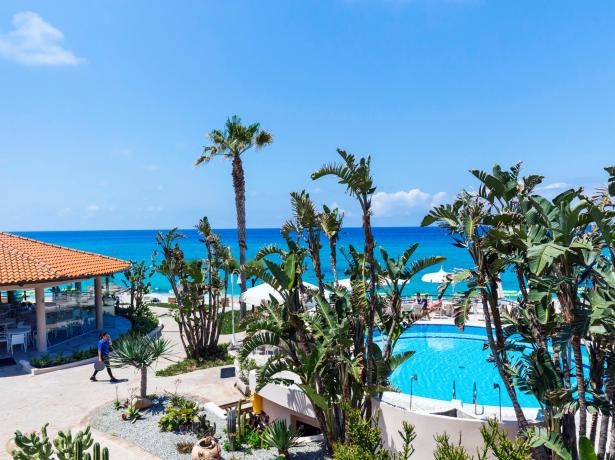 villaggioilgabbiano it villaggio-4-stelle-sul-mare-capo-vaticano-che-accetta-il-bonus-vacanze 012