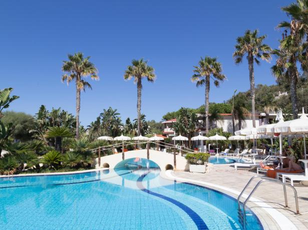 villaggioilgabbiano fr offres-juin-village-4-etoiles-capo-vaticano-avec-piscine-et-plage-privee 014